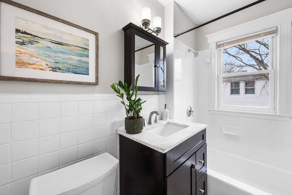 48 Glendower Road, Unit 2 Boston, MA 02131 - Photo 11 of 29 Gallery Image 11