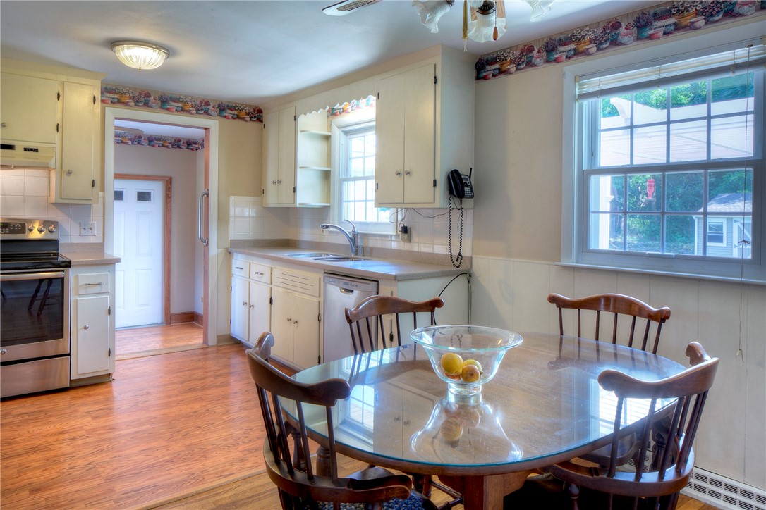 111 Mail Coach Road Portsmouth, RI 02871 - Photo 11 of 28 Gallery Image 11