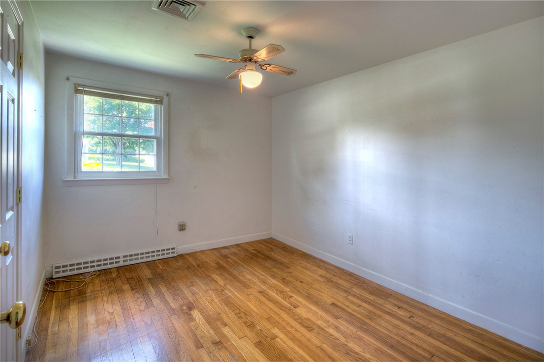 111 Mail Coach Road Portsmouth, RI 02871 - Photo 16 of 28 Gallery Image 16