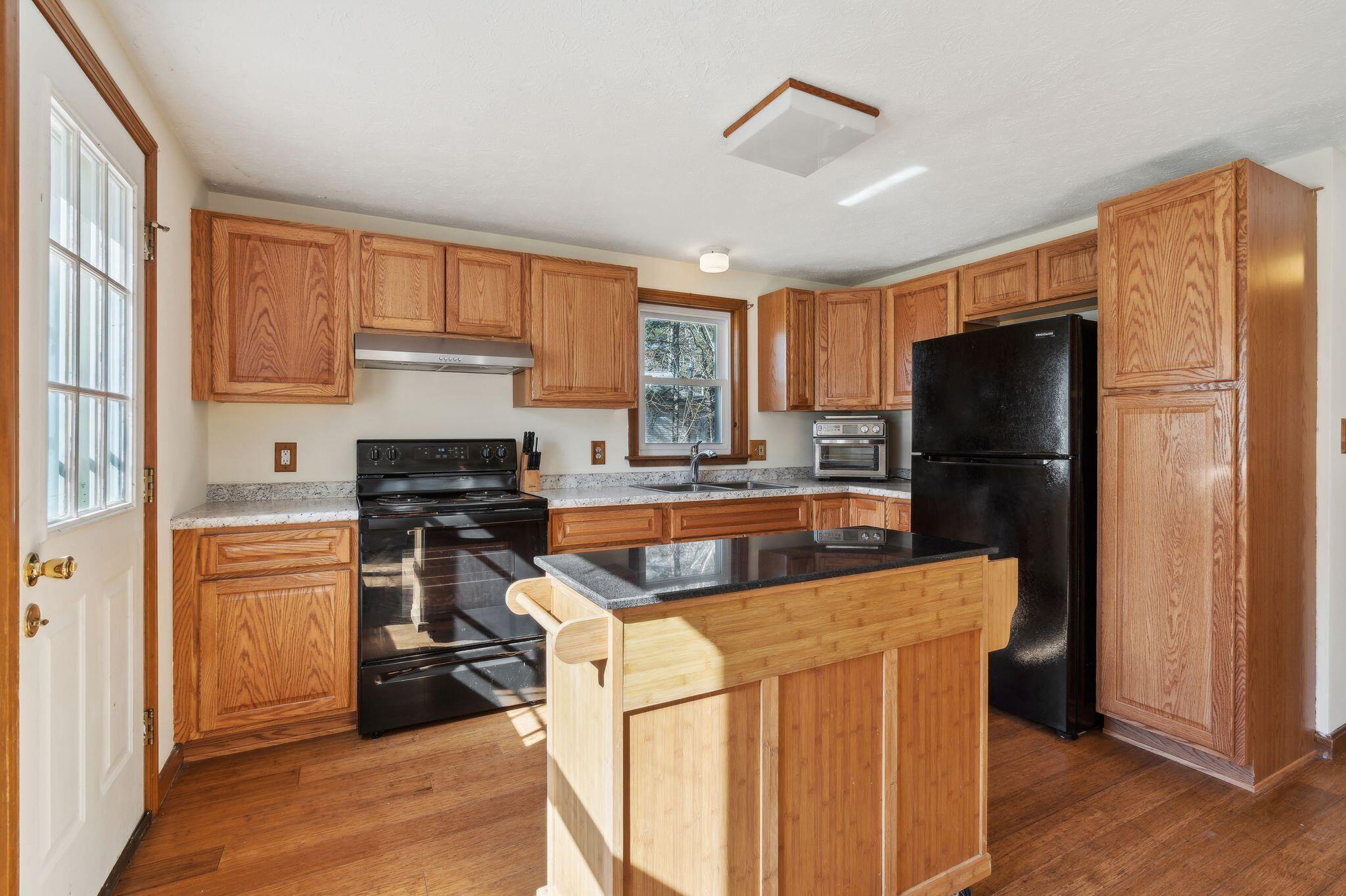 203 Old Portland Road North Waterboro, ME 04061 - Photo 12 of 31 18_DSC01611