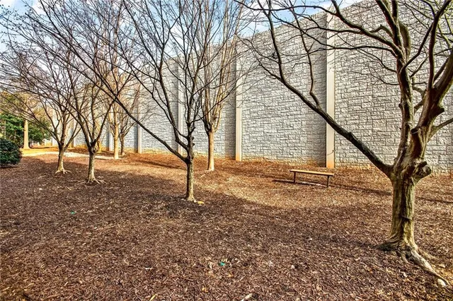 a view of a tennis court