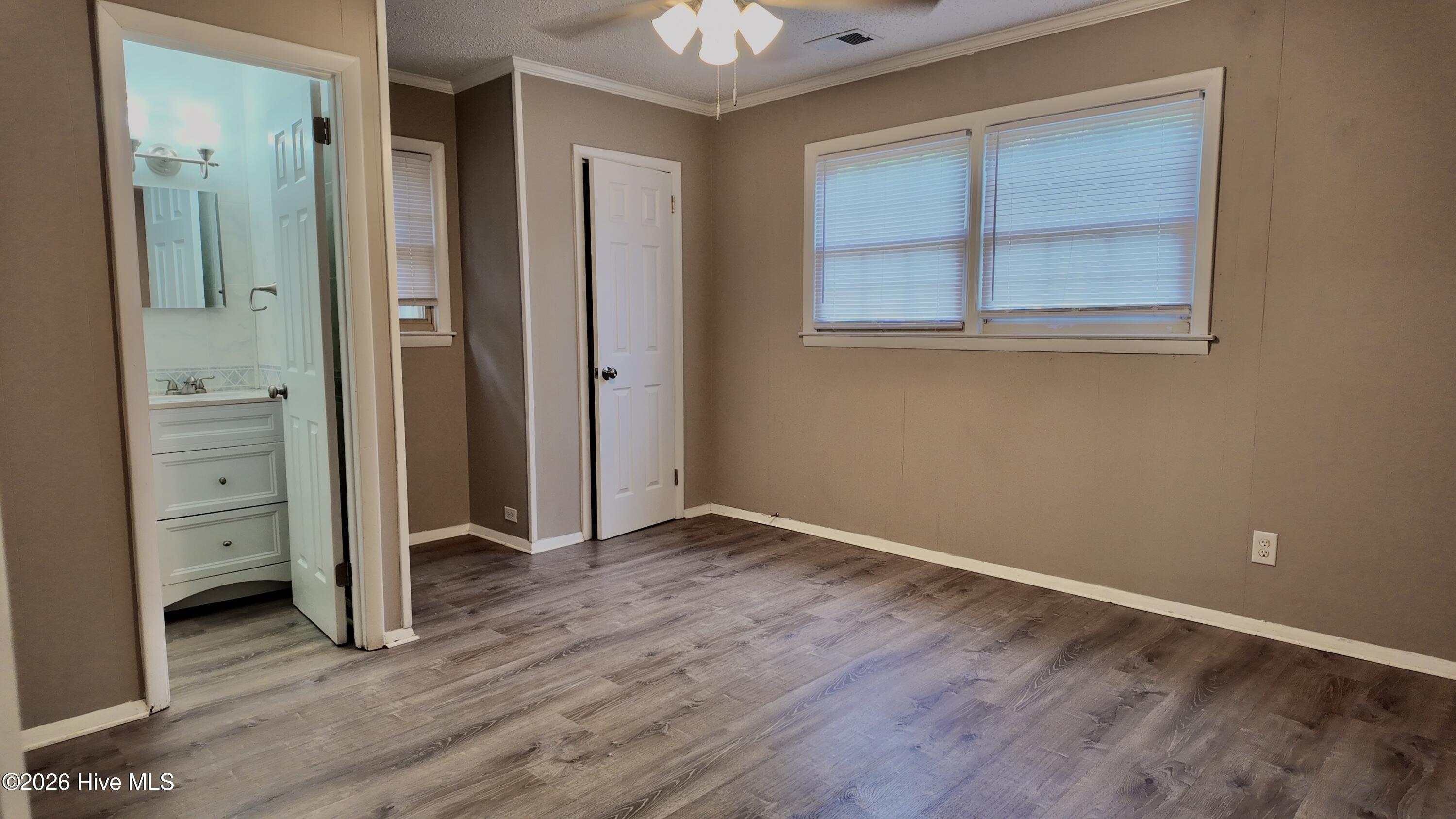 2018 Wren Road North Augusta, SC 29841 - Photo 20 of 23 Main bedroom