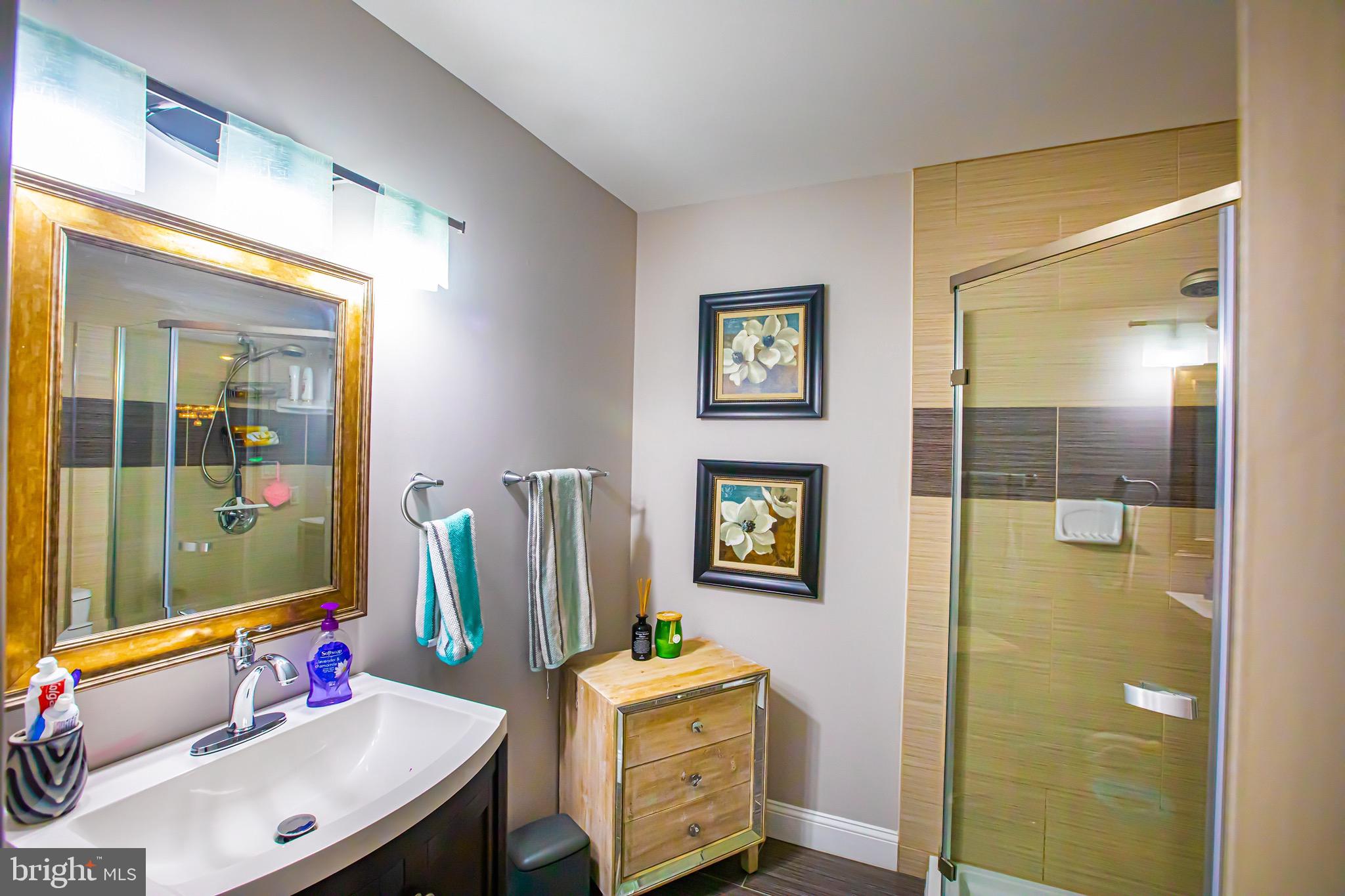 22 Hamlet Road Levittown, PA 19056 - Photo 11 of 43 Gallery Image 11
