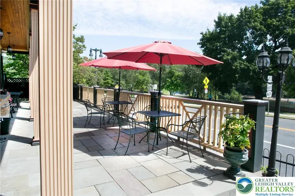 $2,185 | 101 Northampton Street, Unit 2, Easton, PA 18042
