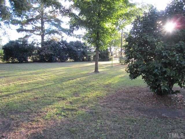 1365 Lee-Johnson Road Dunn, NC 28334 - Photo 6 of 22 Gallery Image 6