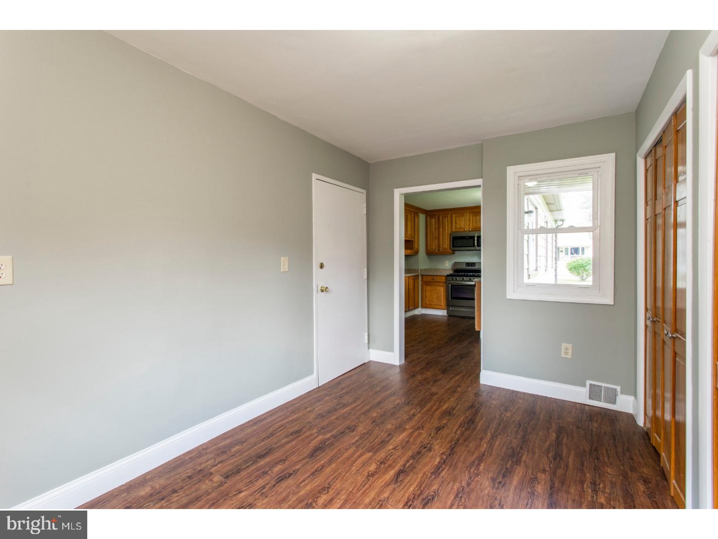 206 Crestview Road Hatboro, PA 19040 - Photo 22 of 25 Gallery Image 22