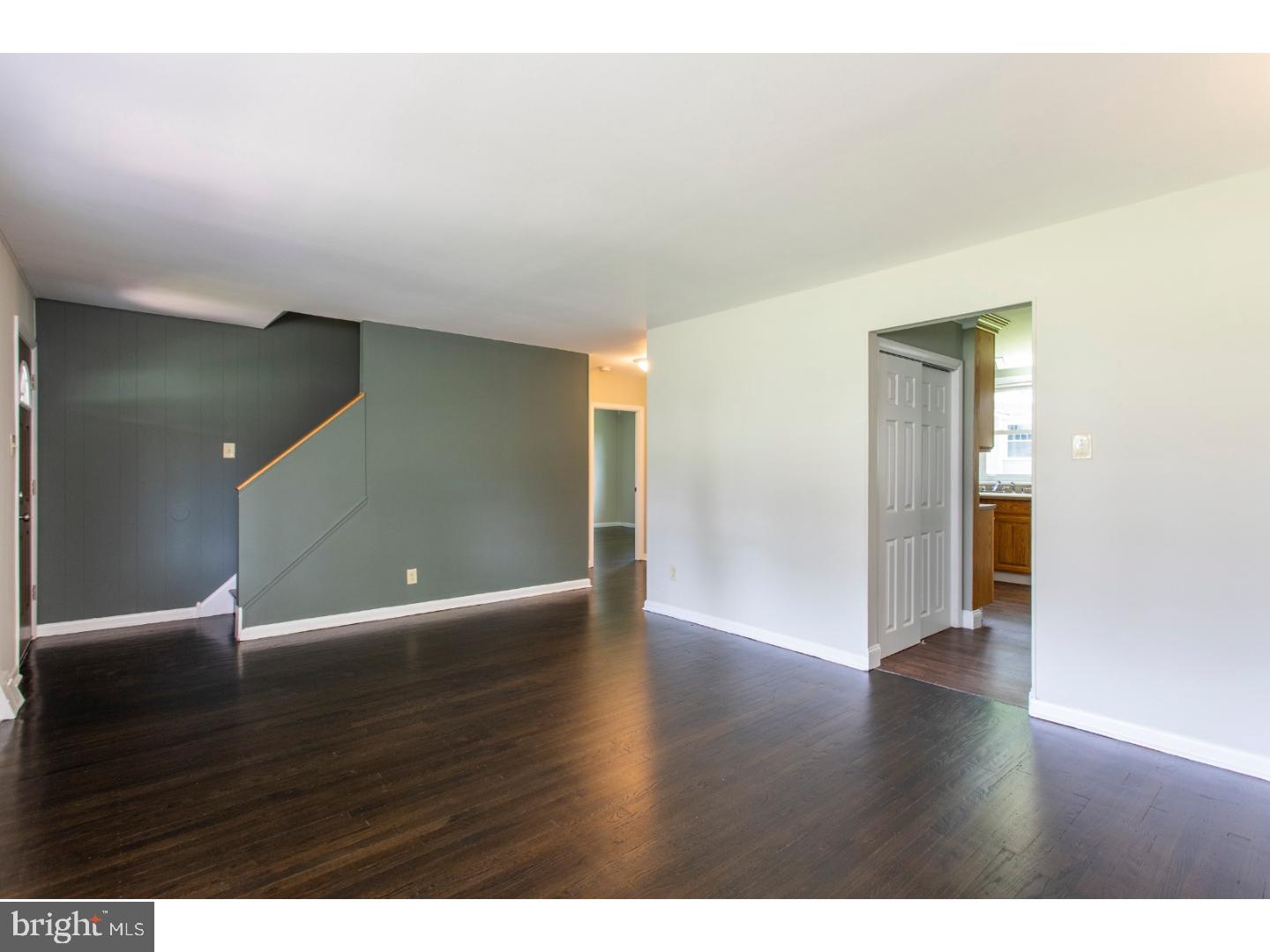 206 Crestview Road Hatboro, PA 19040 - Photo 7 of 25 Gallery Image 7