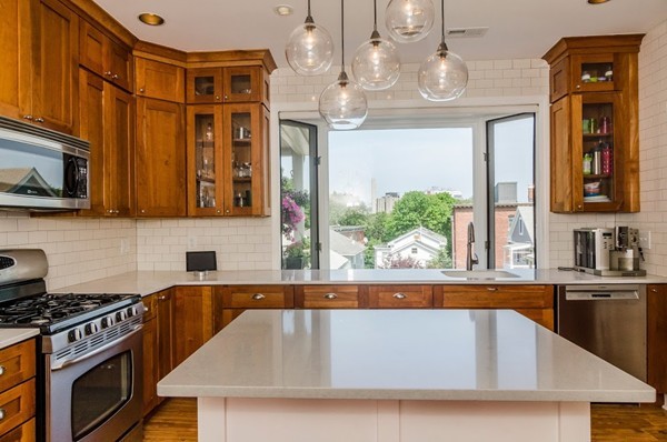 7 Hurd Road, Unit 3 Brookline, MA 02445 - Photo 1 of 30 Gallery Image 1
