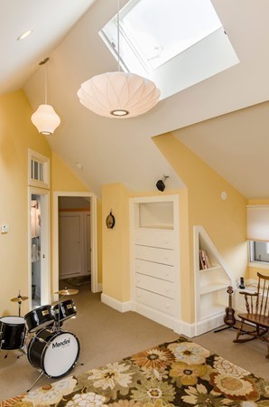 7 Hurd Road, Unit 3 Brookline, MA 02445 - Photo 15 of 30 Gallery Image 15