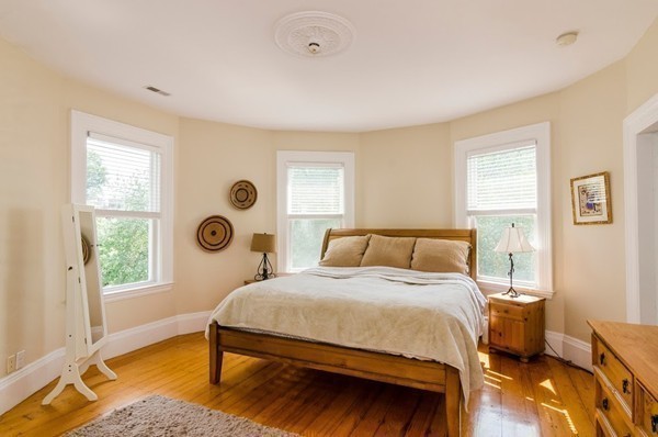 7 Hurd Road, Unit 3 Brookline, MA 02445 - Photo 16 of 30 Gallery Image 16