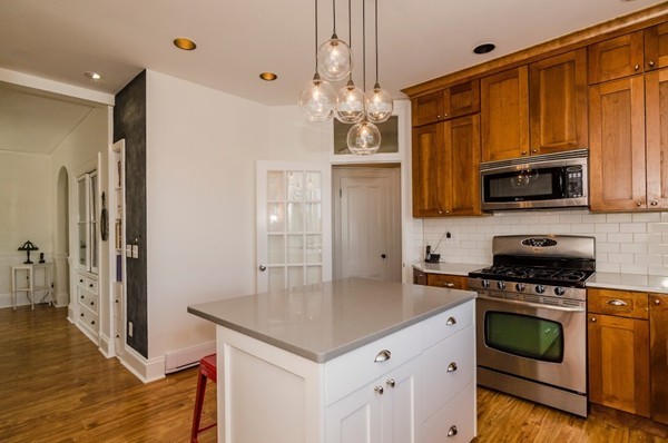7 Hurd Road, Unit 3 Brookline, MA 02445 - Photo 2 of 30 Gallery Image 2