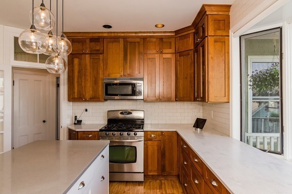 7 Hurd Road, Unit 3 Brookline, MA 02445 - Photo 3 of 30 Gallery Image 3