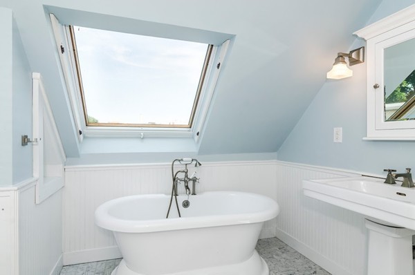 7 Hurd Road, Unit 3 Brookline, MA 02445 - Photo 10 of 30 Gallery Image 10