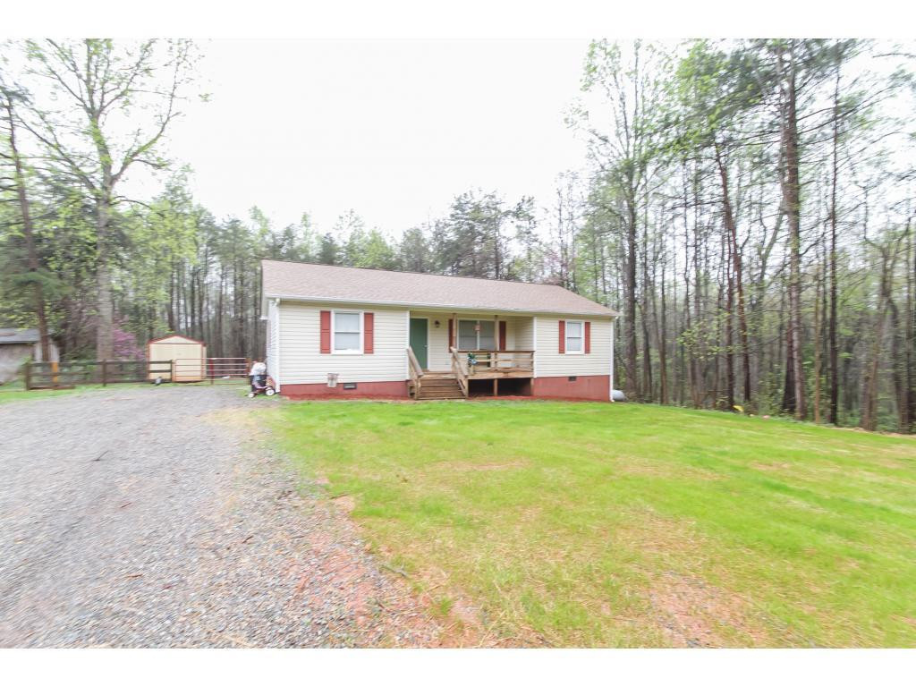 6722 Lakeview Road Mebane, NC 27302 - Photo 2 of 21 Gallery Image 2