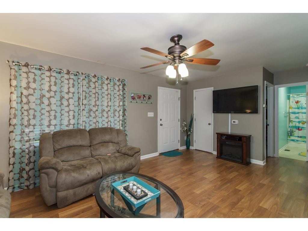 6722 Lakeview Road Mebane, NC 27302 - Photo 5 of 21 Gallery Image 5