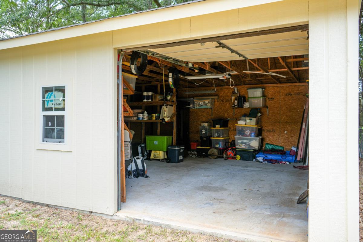 307 Pinewood Drive Dublin, GA 31021 - Photo 6 of 38
