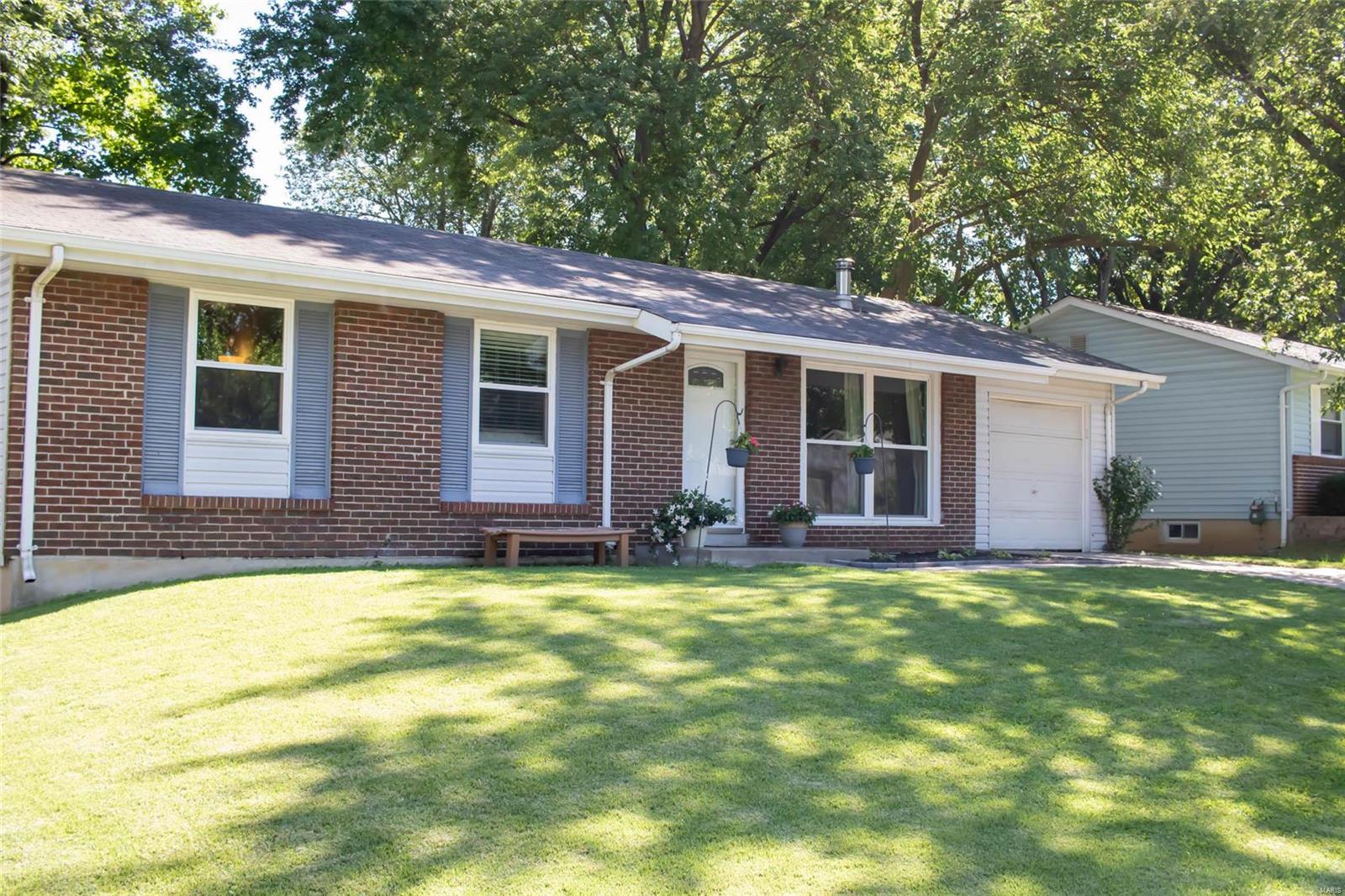 36 Country Hill Road St. Peters, MO 63376 - Photo 1 of 31 Gallery Image 1