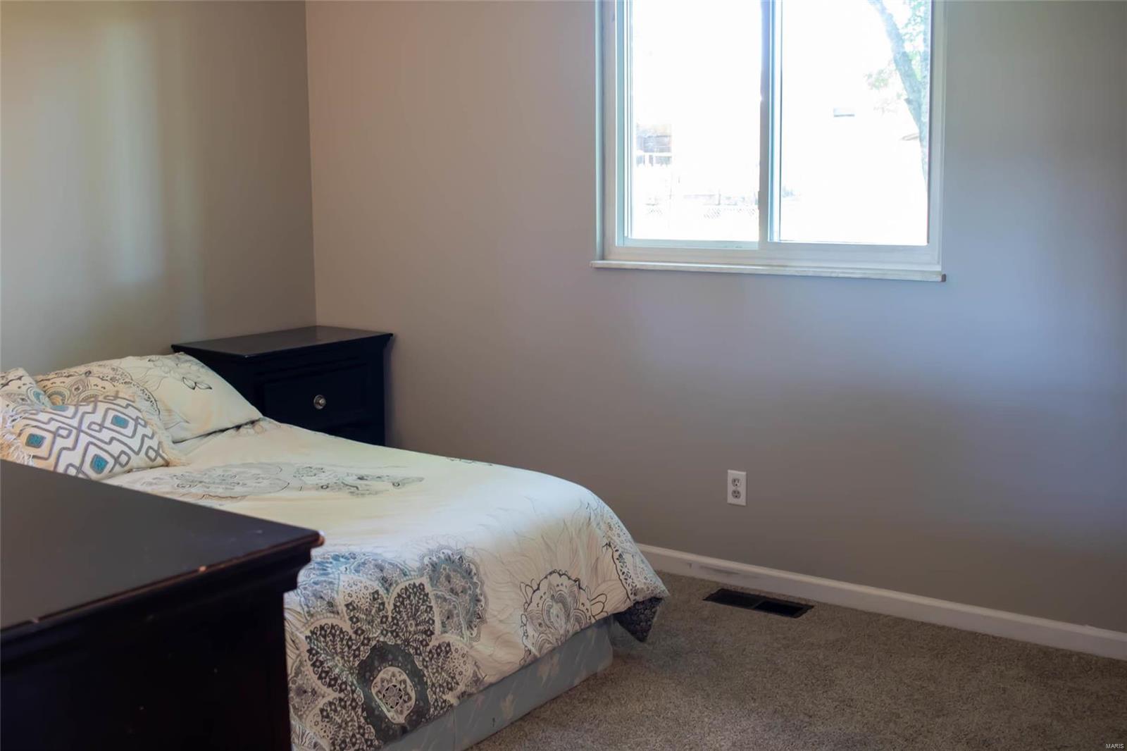 36 Country Hill Road St. Peters, MO 63376 - Photo 13 of 31 Gallery Image 13