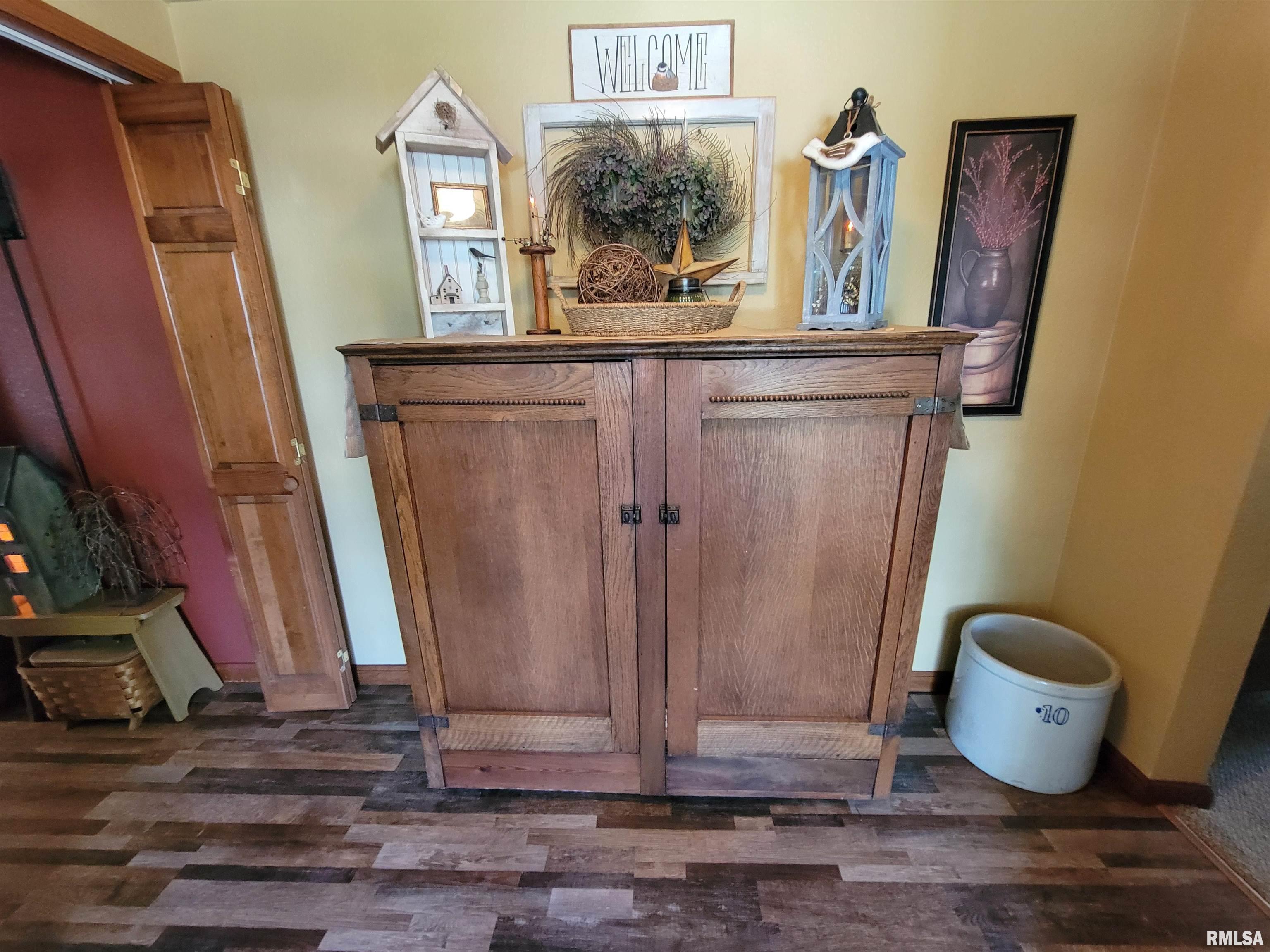 413 East 5th Street Flora, IL 62839 - Photo 19 of 100 Gallery Image 19