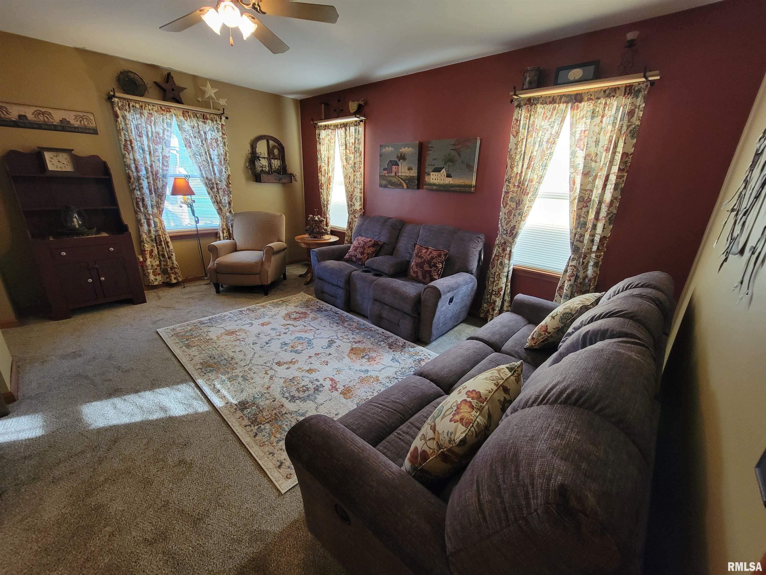 413 East 5th Street Flora, IL 62839 - Photo 50 of 100 Gallery Image 50