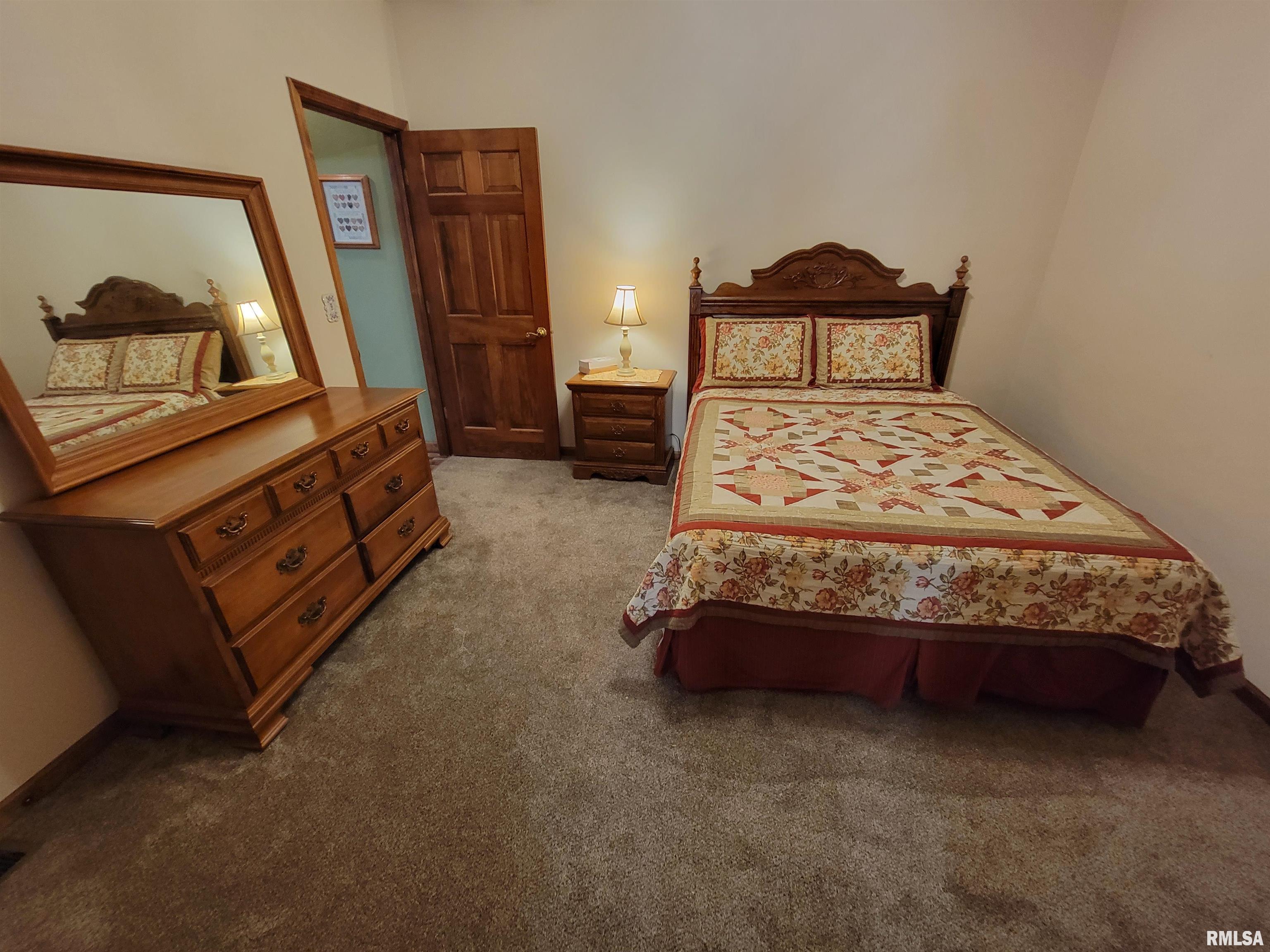 413 East 5th Street Flora, IL 62839 - Photo 55 of 100 Gallery Image 55