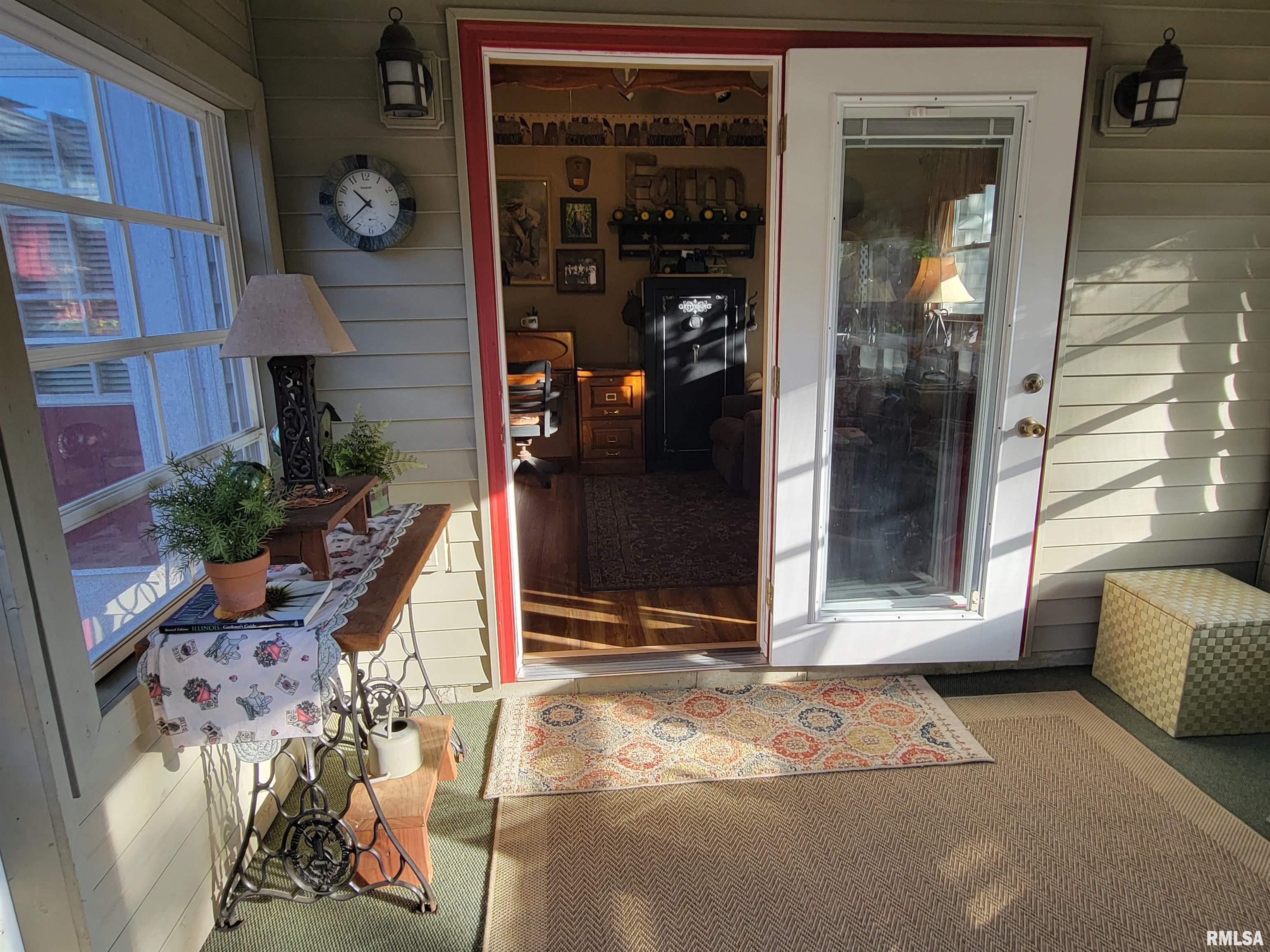 413 East 5th Street Flora, IL 62839 - Photo 77 of 100 Gallery Image 77