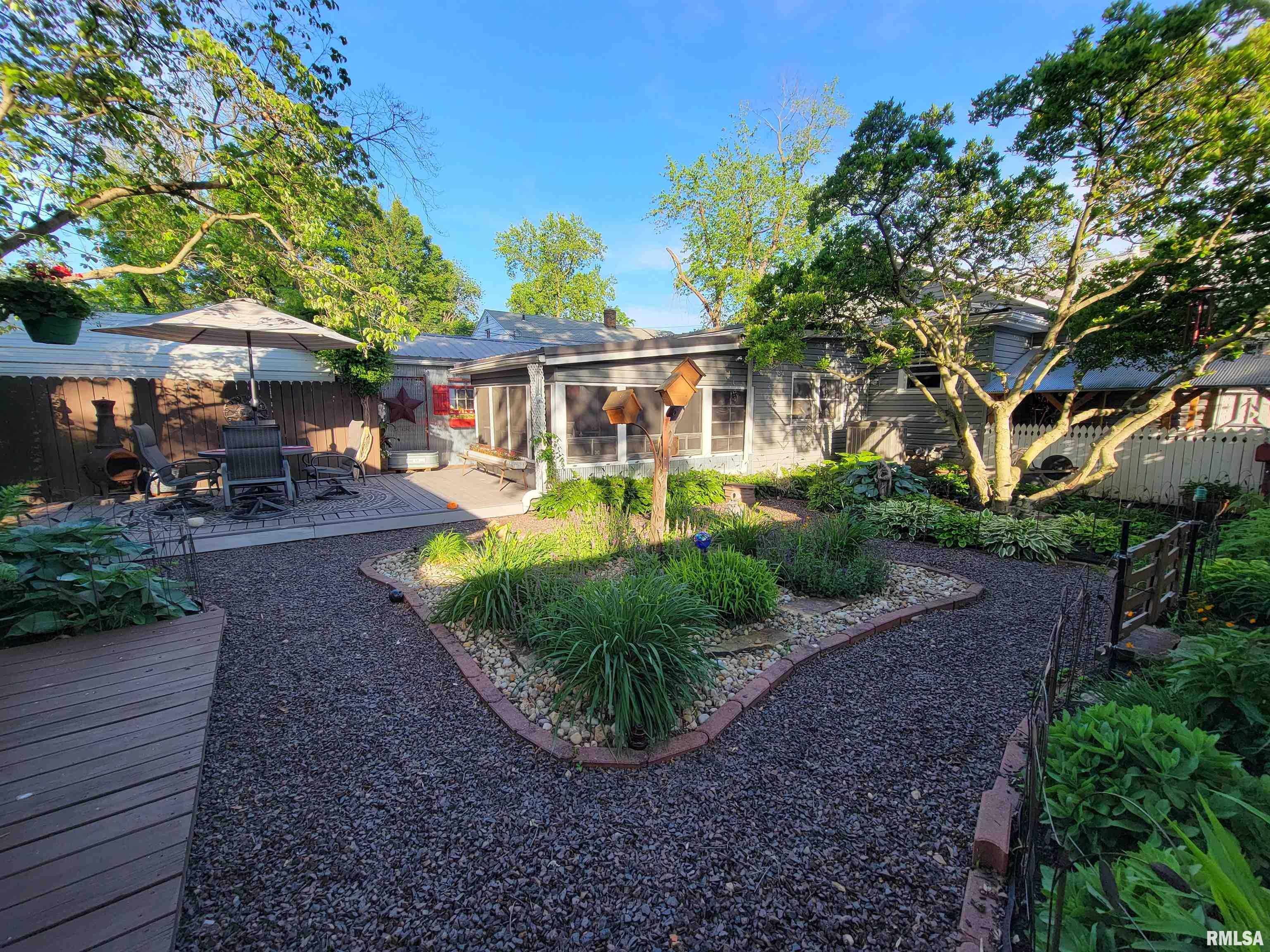 413 East 5th Street Flora, IL 62839 - Photo 90 of 100 Gallery Image 90