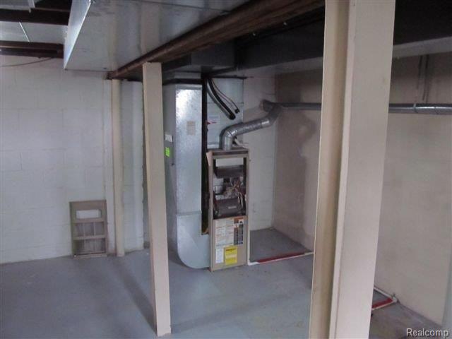 17828 Reno Street Riverview, MI 48193 - Photo 13 of 25 264-086206 HVAC.JPG