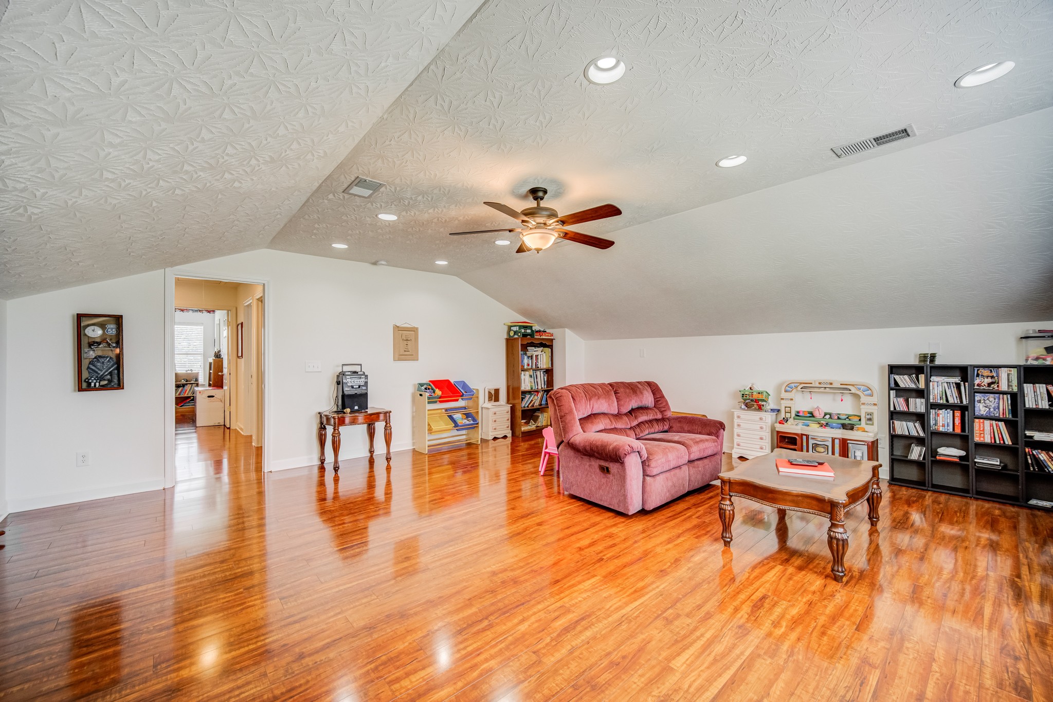 408 Cook Road Portland, TN 37148 - Photo 6 of 16 a living room with furniture and wooden floor