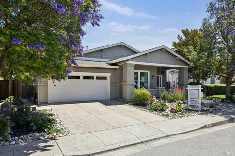 $1,459,000 | 82 Maybeck Street, Novato, CA 94949
