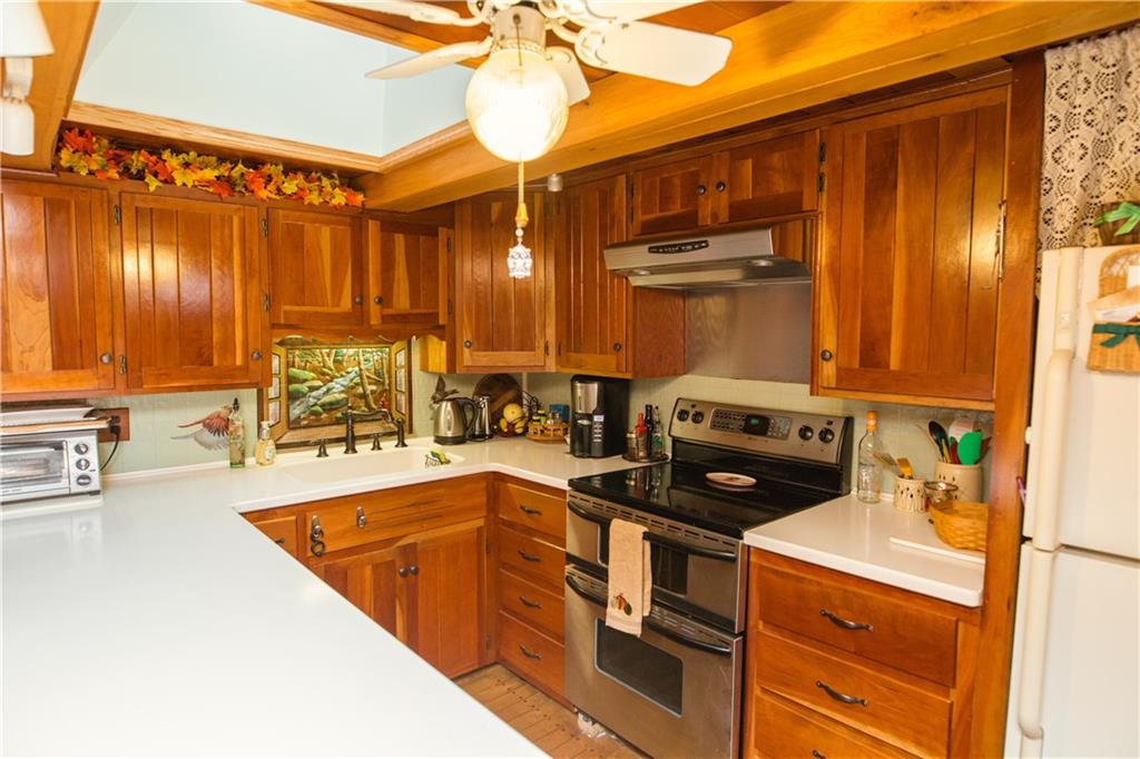 177 Park Road Sandy Lake, PA 16145 - Photo 8 of 20