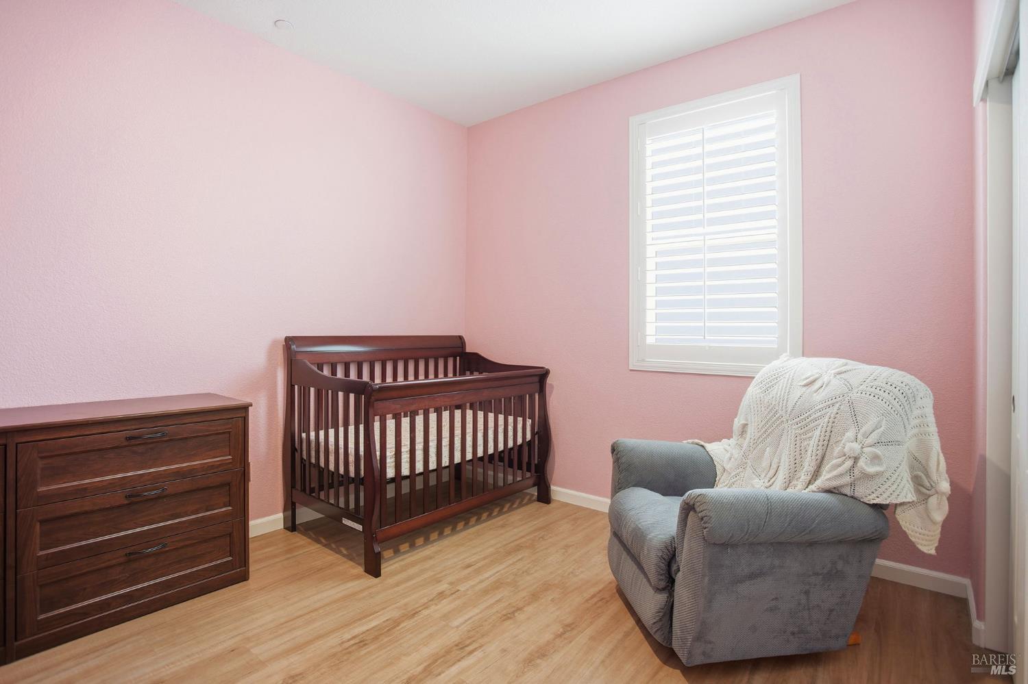 4640 Orchard Lane Rio Vista, CA 94571 - Photo 22 of 31 a living room with furniture