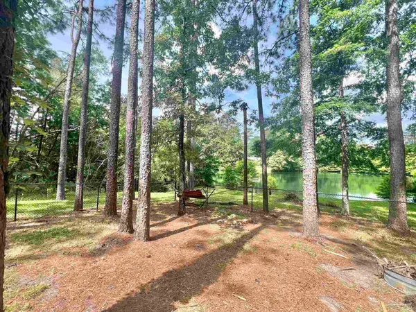 $199,000 | 586 Buddy Lake Road, Brewton, AL 36426