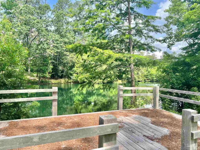 a picture of a bench in a white building
