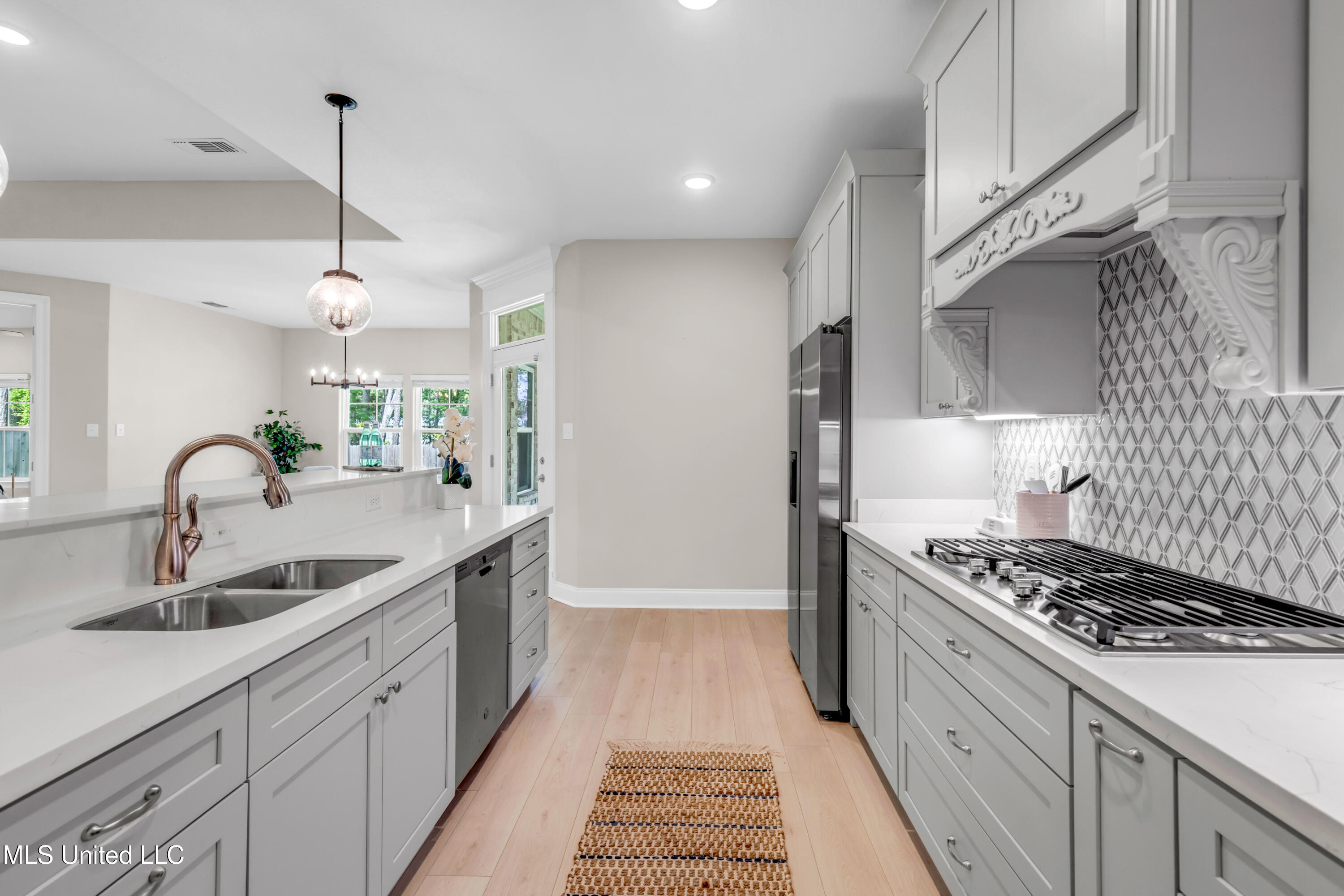 6253 Cypress Lane Biloxi, MS 39532 - Photo 17 of 36 6253CypressLn-23