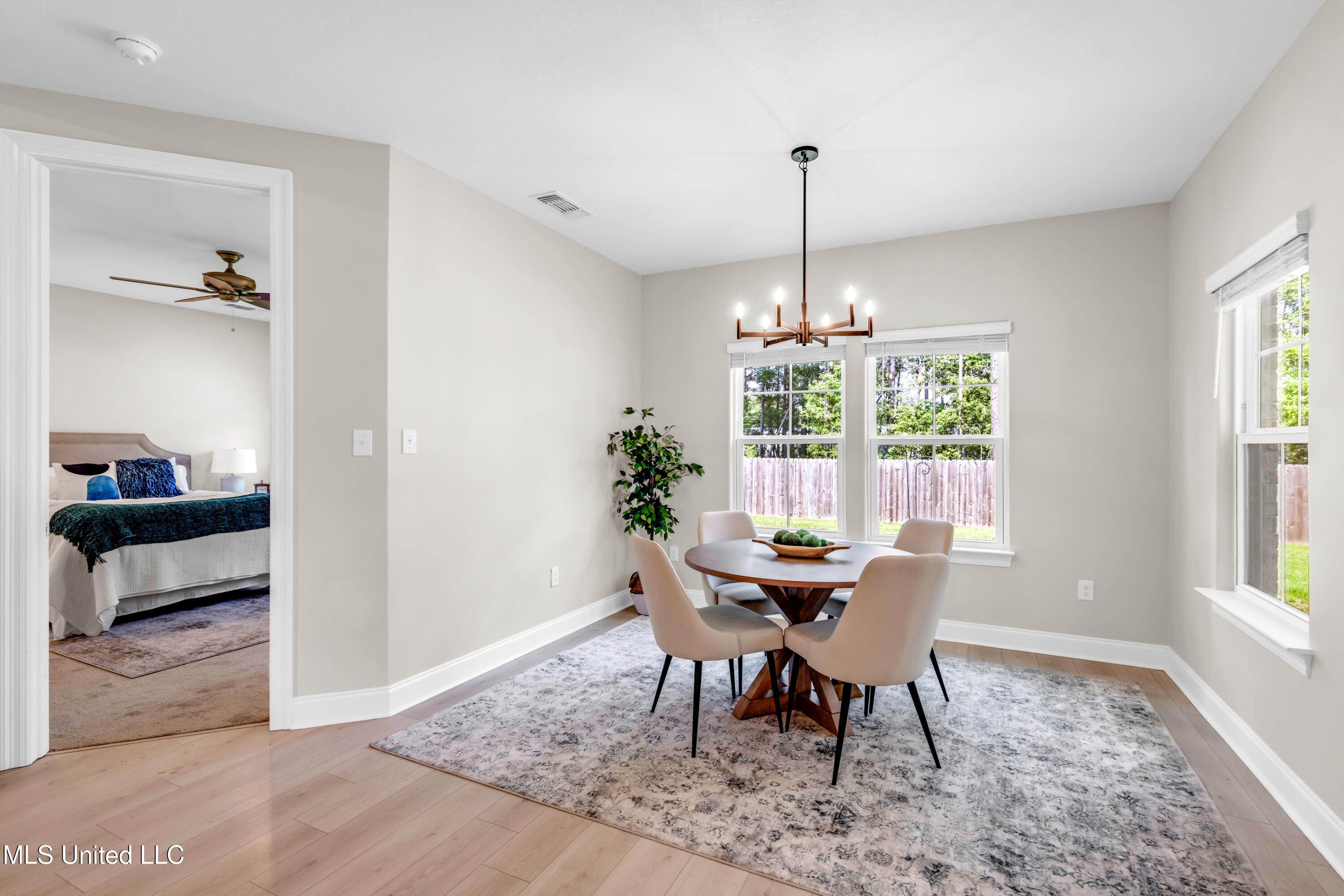 6253 Cypress Lane Biloxi, MS 39532 - Photo 18 of 36 6253CypressLn-24