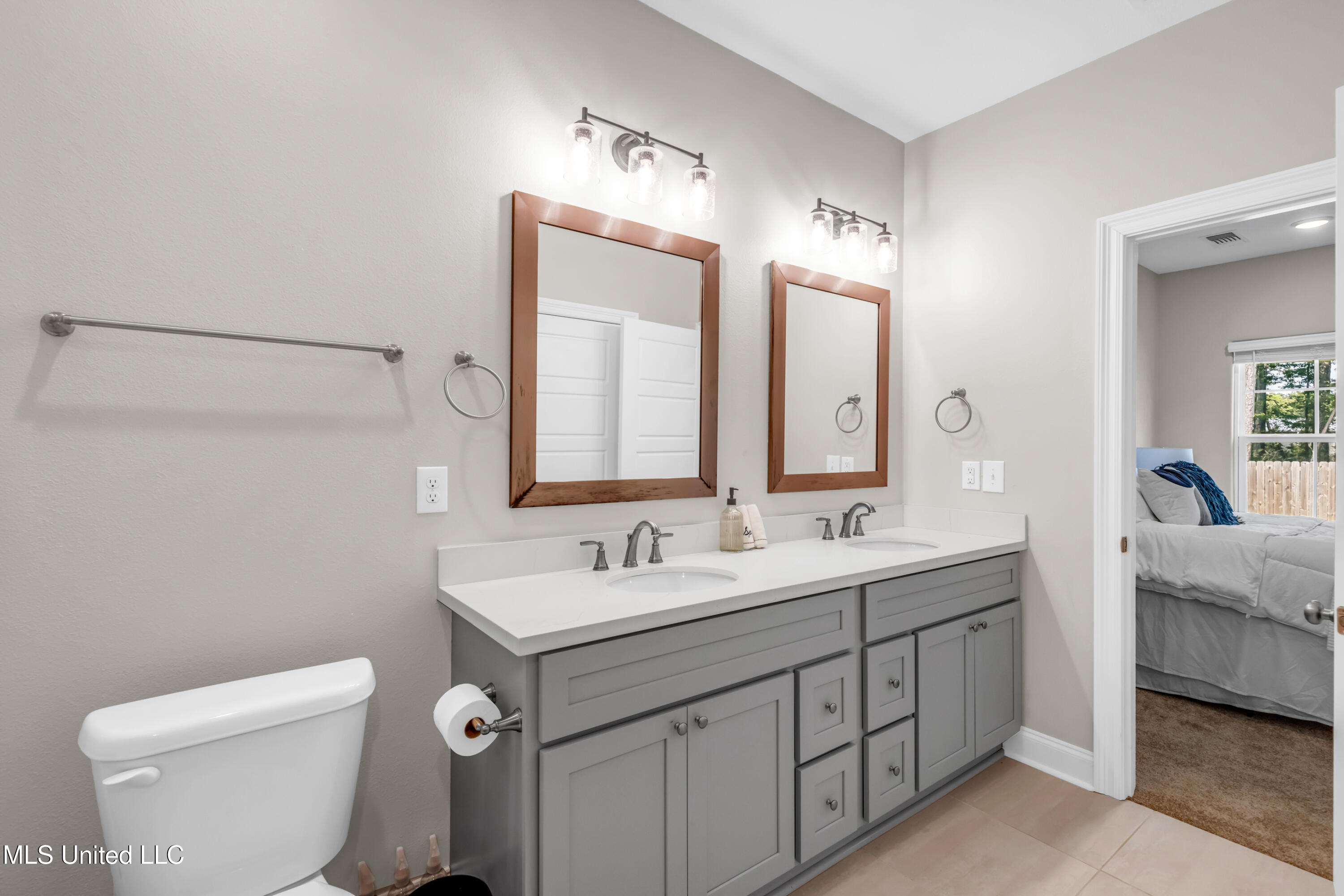 6253 Cypress Lane Biloxi, MS 39532 - Photo 23 of 36 6253CypressLn-30