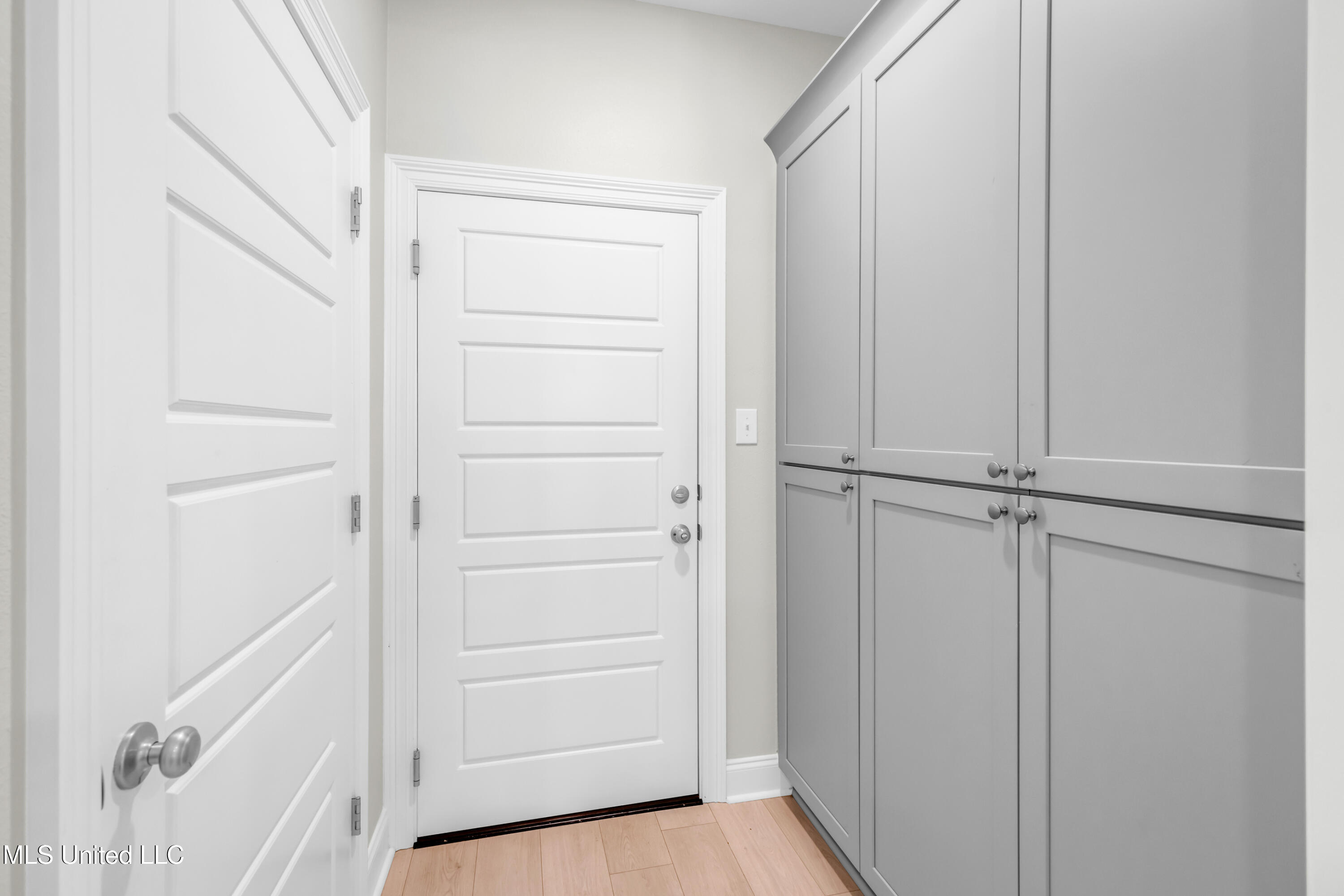 6253 Cypress Lane Biloxi, MS 39532 - Photo 29 of 36 6253CypressLn-37