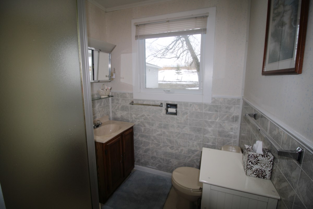 379 West Shore Road Alburgh, VT 05440 - Photo 11 of 16 Gallery Image 11