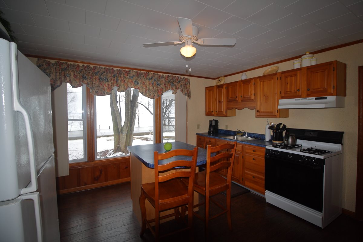 379 West Shore Road Alburgh, VT 05440 - Photo 6 of 16 Gallery Image 6