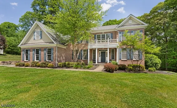 $1,349,999 | 4 Sovereign Drive, Flanders, NJ 07836