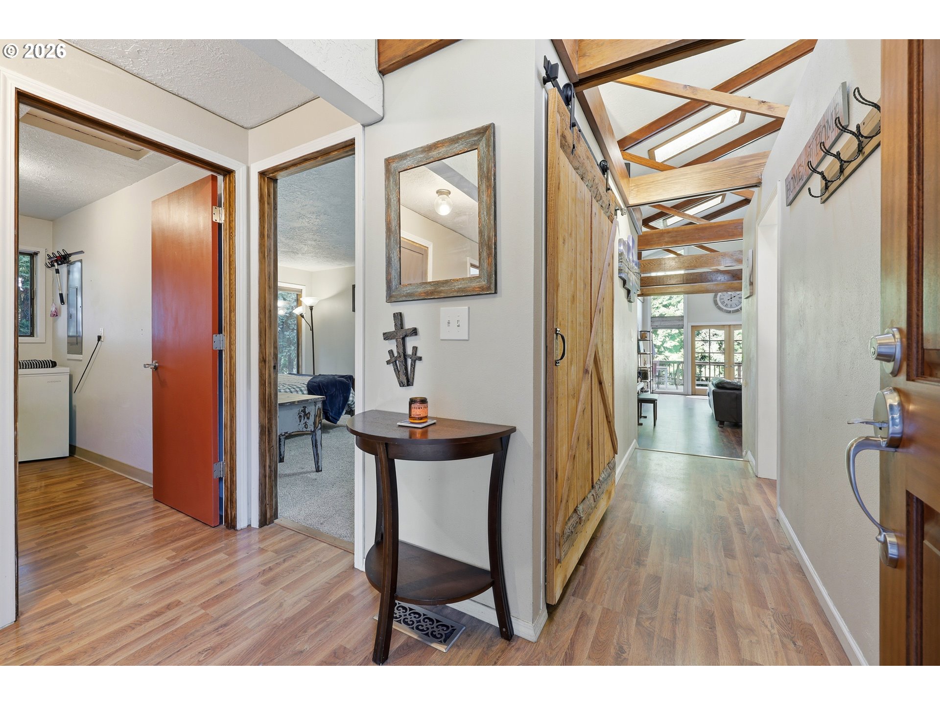 3545 Southeast 1st Street Gresham, OR 97030 - Photo 16 of 31 Entrance/Foyer