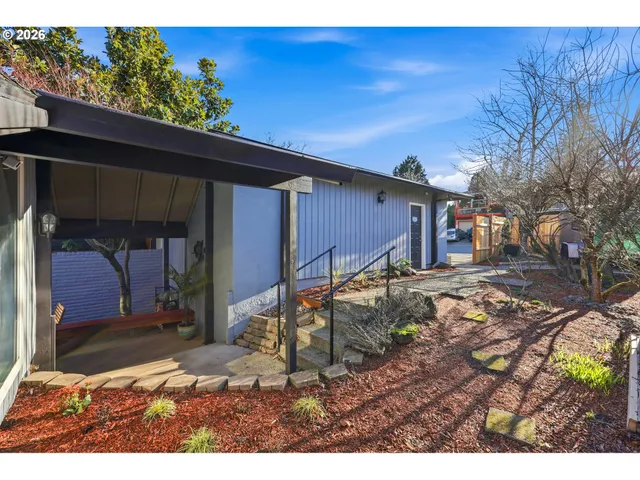 $524,900 | 3545 Southeast 1st Street, Gresham, OR 97030