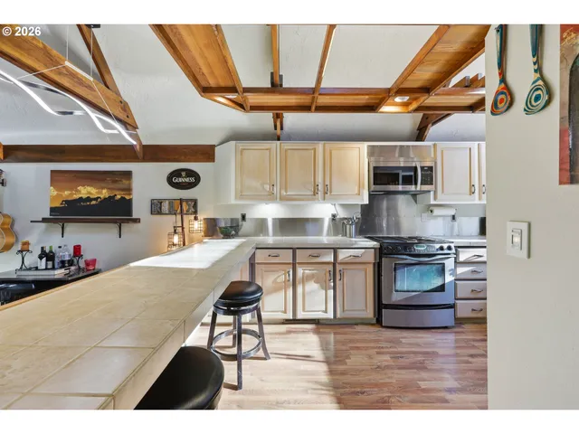 $524,900 | 3545 Southeast 1st Street, Gresham, OR 97030