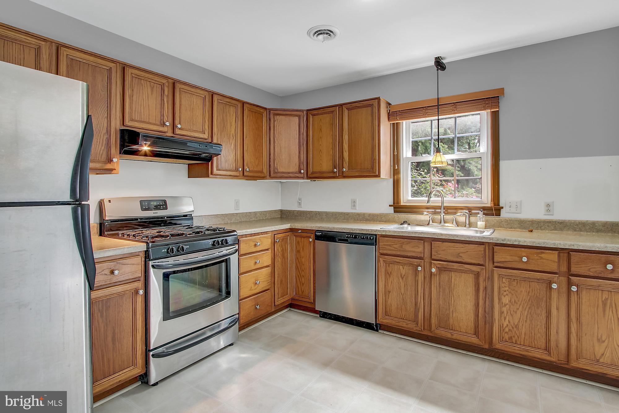 156 South View Road Fleetwood, PA 19522 - Photo 7 of 24 Gallery Image 7