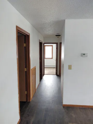 $775 | 222 6th Street Southwest, Unit 12, Madelia, MN 56062