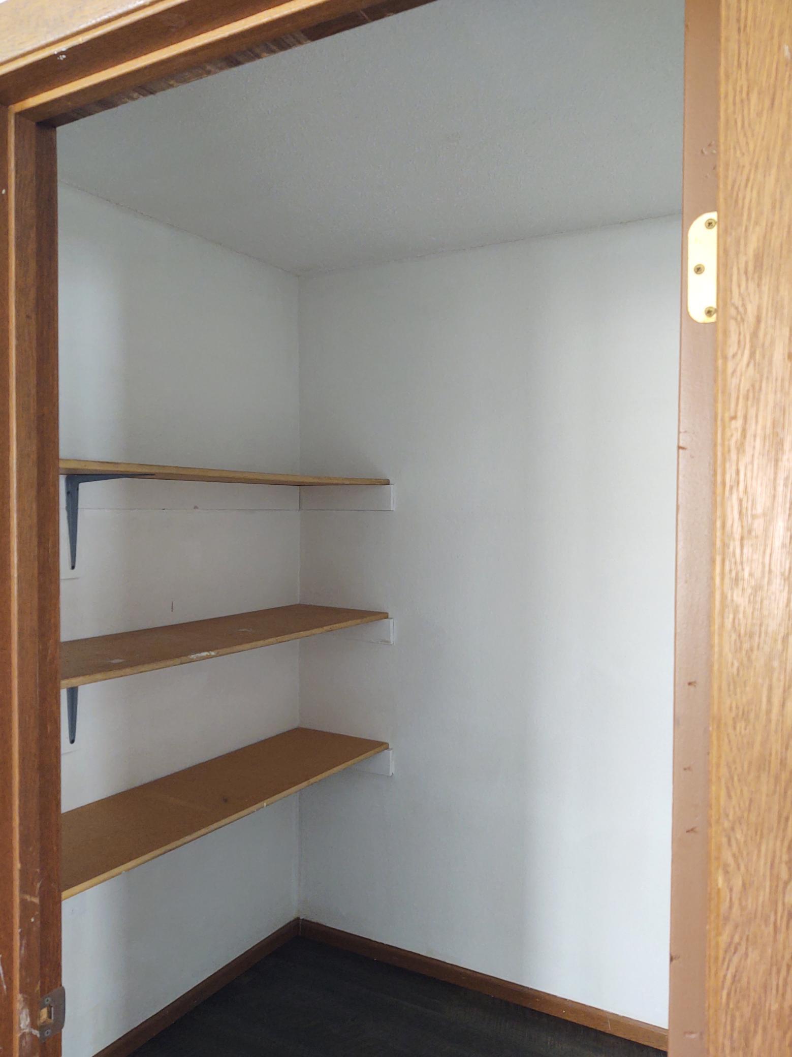 222 6th Street Southwest, Unit 12 Madelia, MN 56062 - Photo 13 of 15