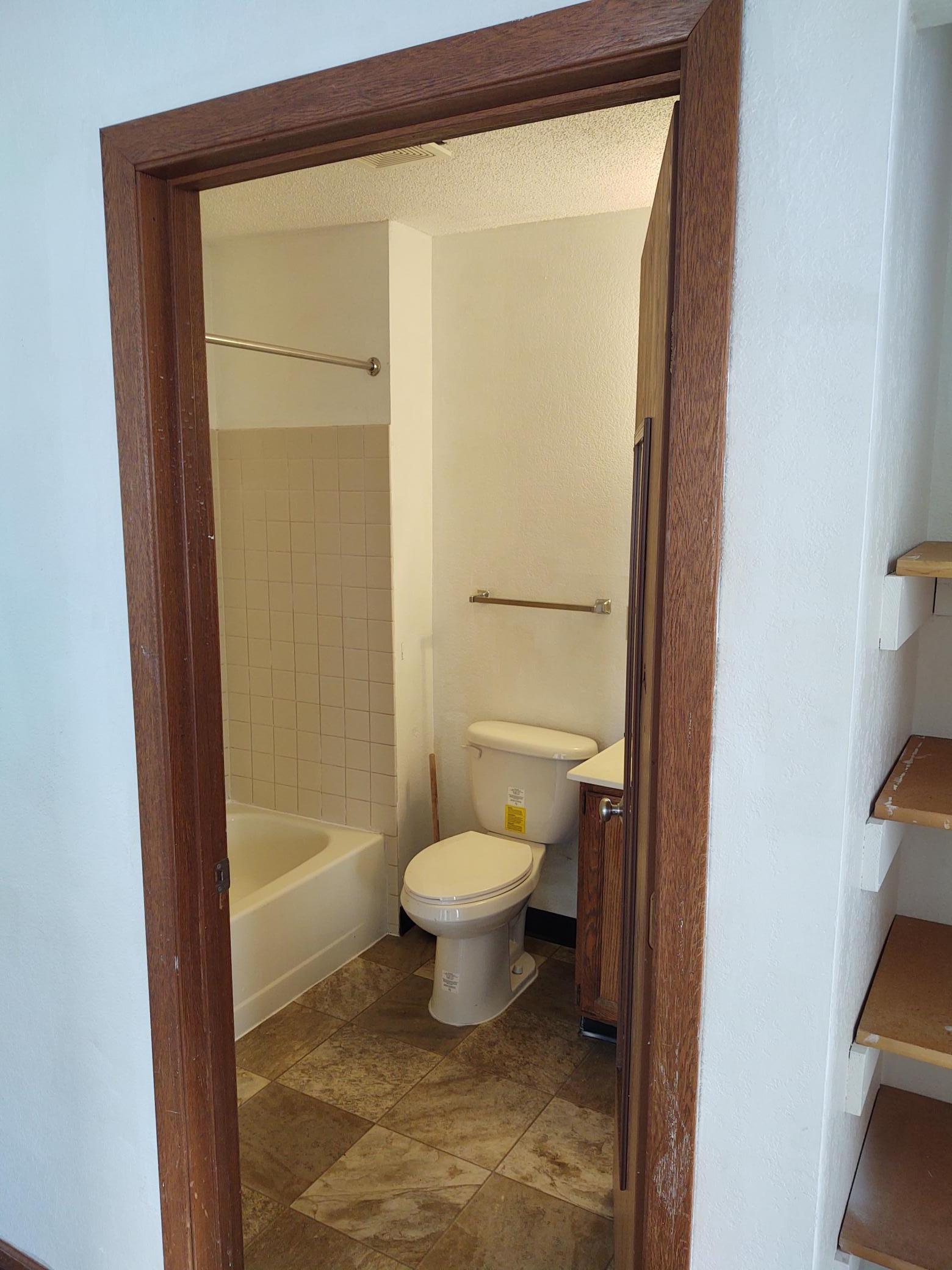 222 6th Street Southwest, Unit 12 Madelia, MN 56062 - Photo 14 of 15