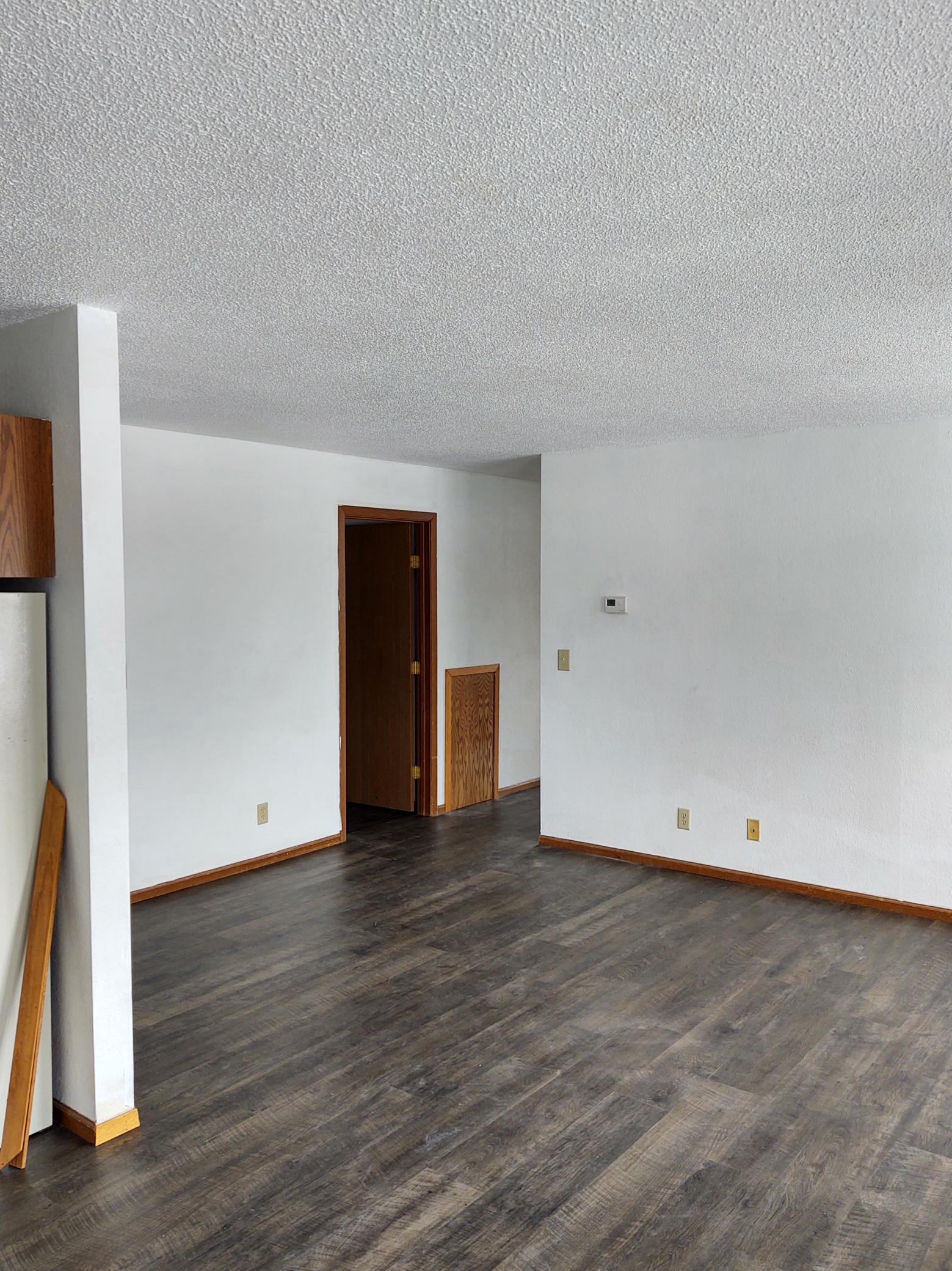 222 6th Street Southwest, Unit 12 Madelia, MN 56062 - Photo 7 of 15