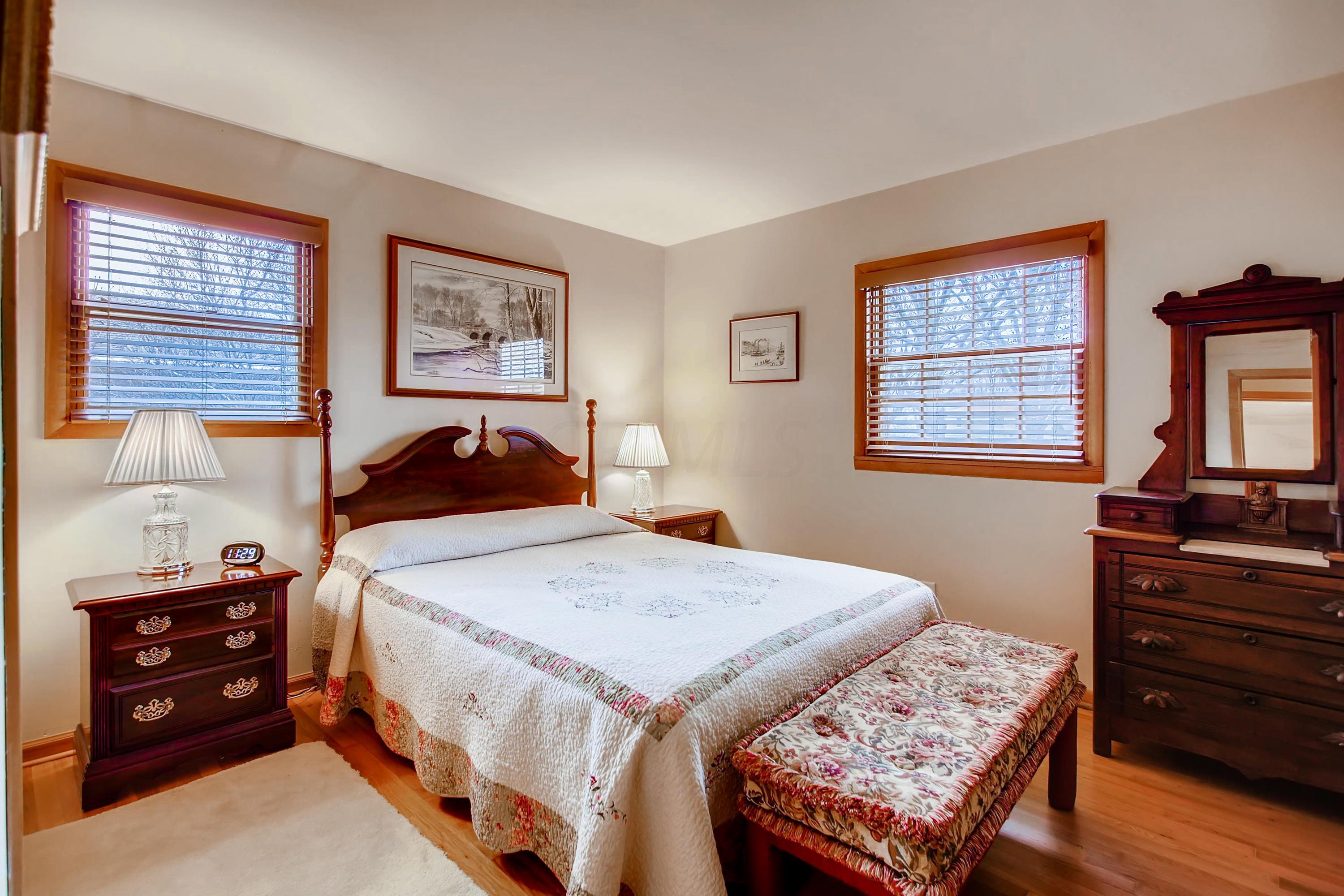 6191 Feder Road Columbus, OH 43228 - Photo 9 of 11 Gallery Image 9